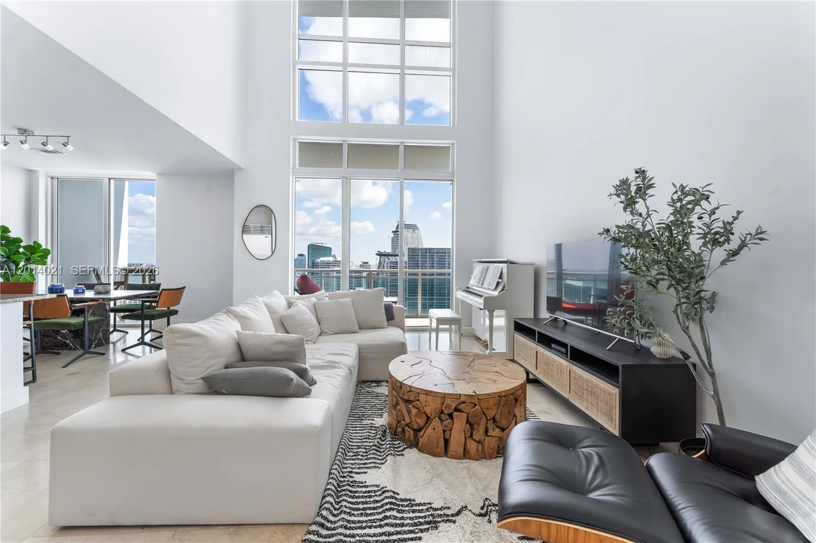 950 Brickell Bay Dr # 5506, Miami FL 33131