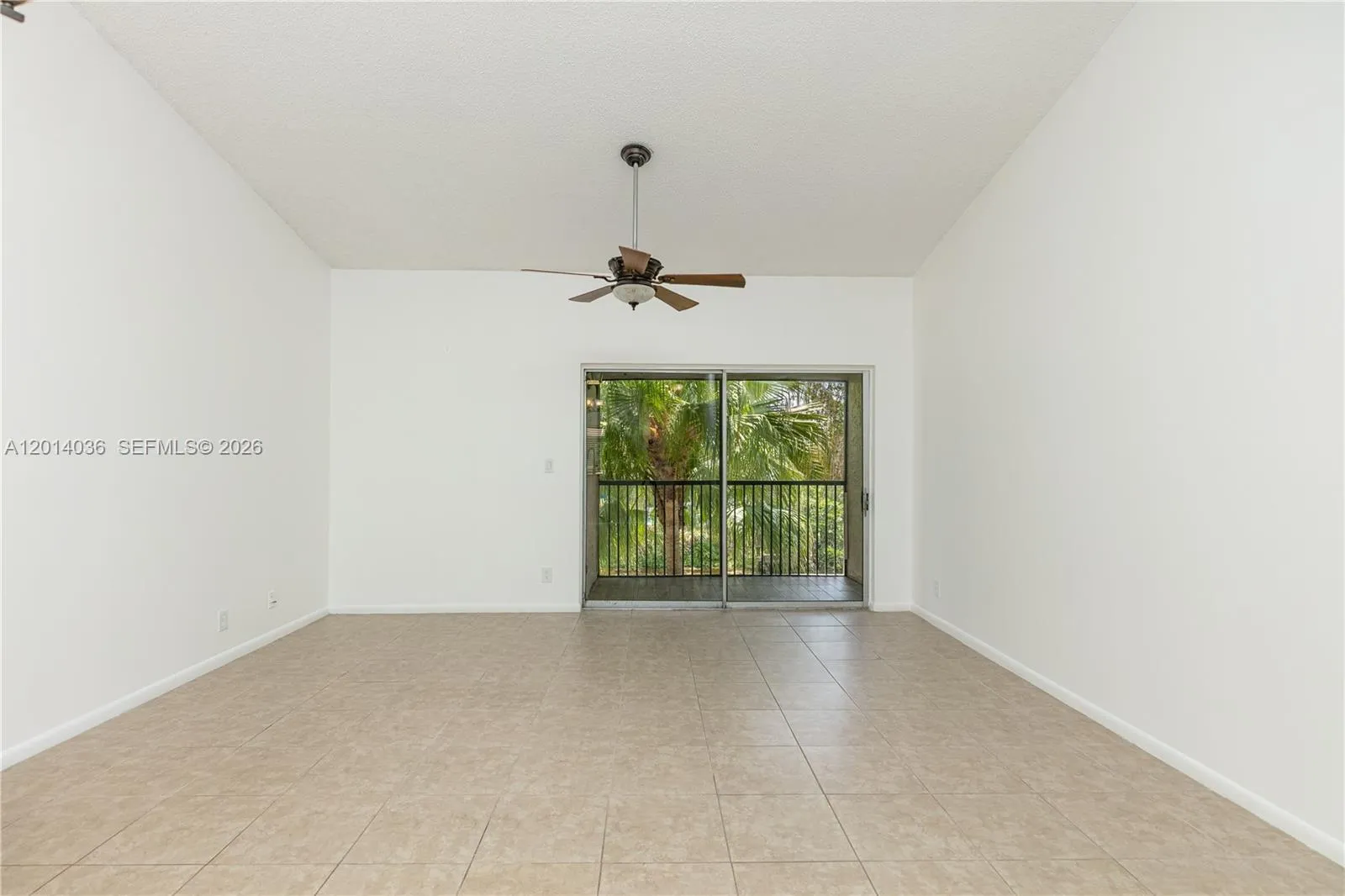 717 Gardens Dr # 201, Pompano Beach FL 33069