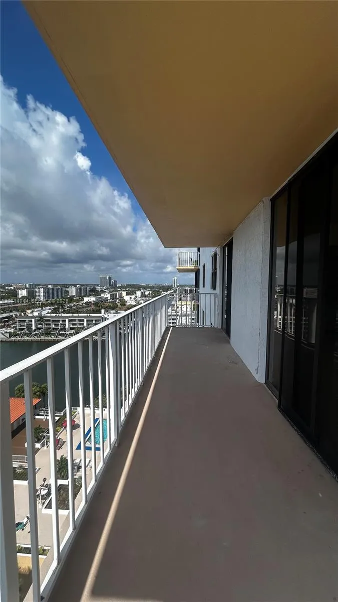 290 174th St # 1519, Sunny Isles Beach FL 33160