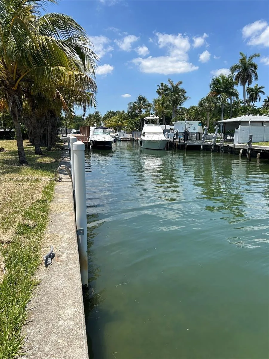 1131 NE 83rd, Miami FL 33138