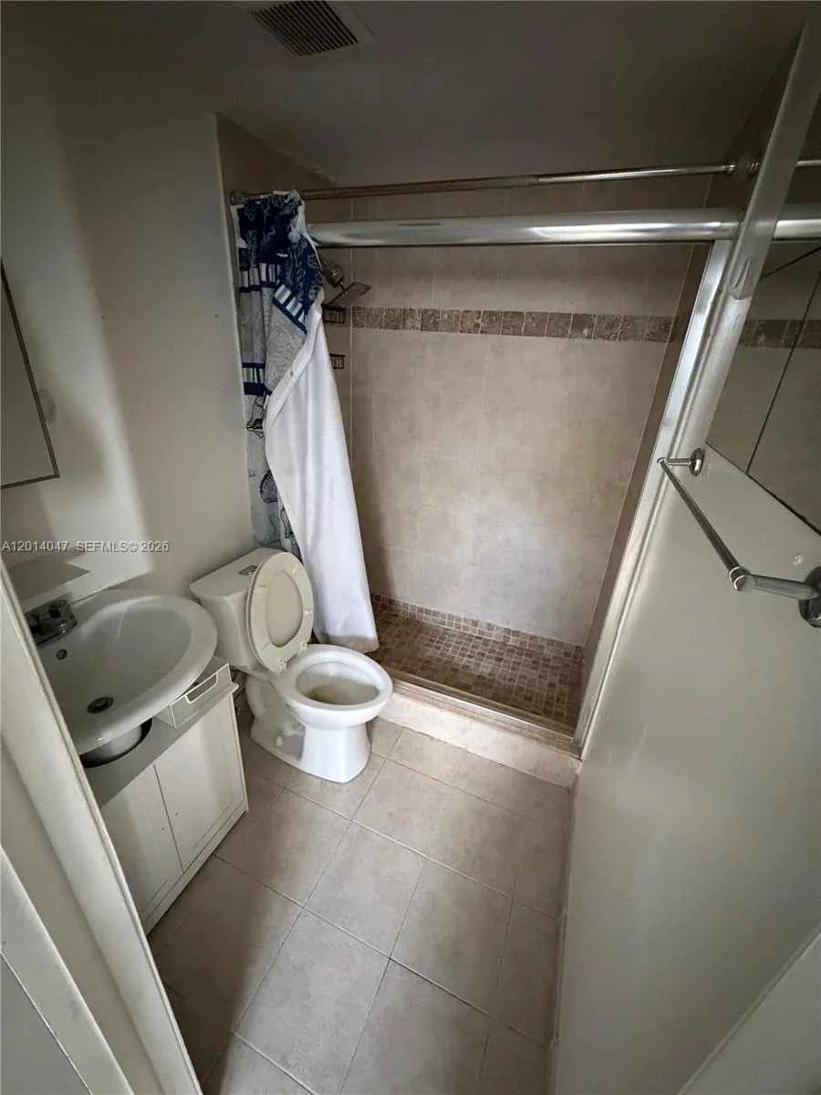 1342 Drexel Ave # 205, Miami Beach FL 33139
