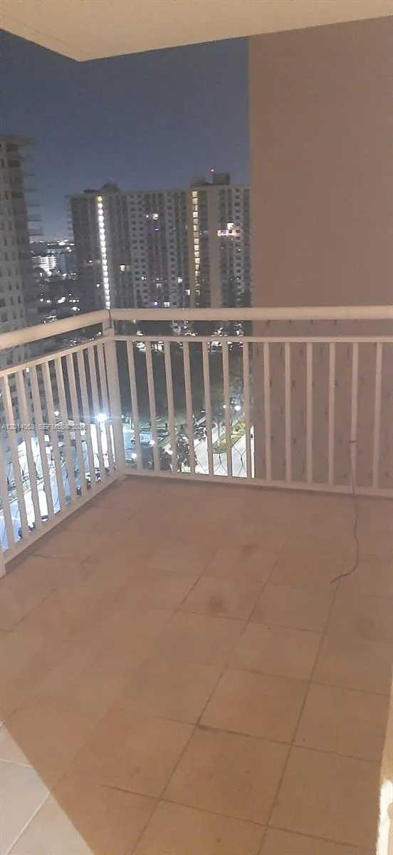 251 174th St # 1711, Sunny Isles Beach FL 33160