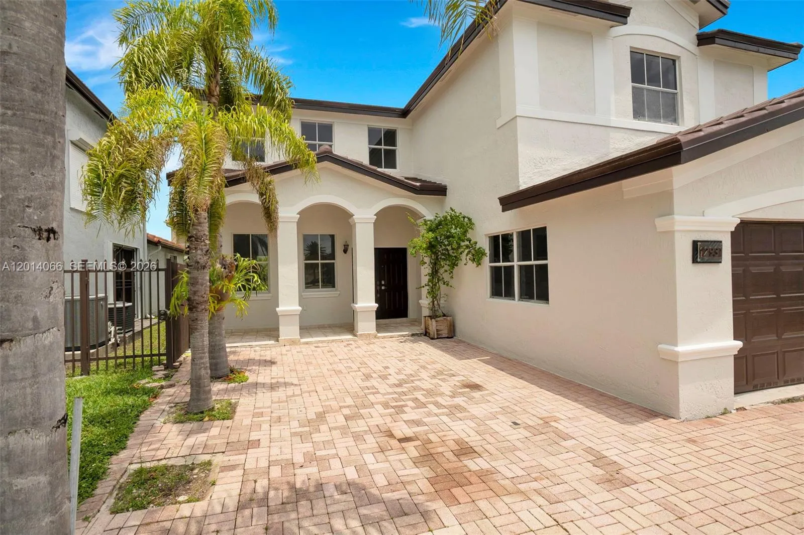 12931 NW 7th Ln, Miami FL 33182