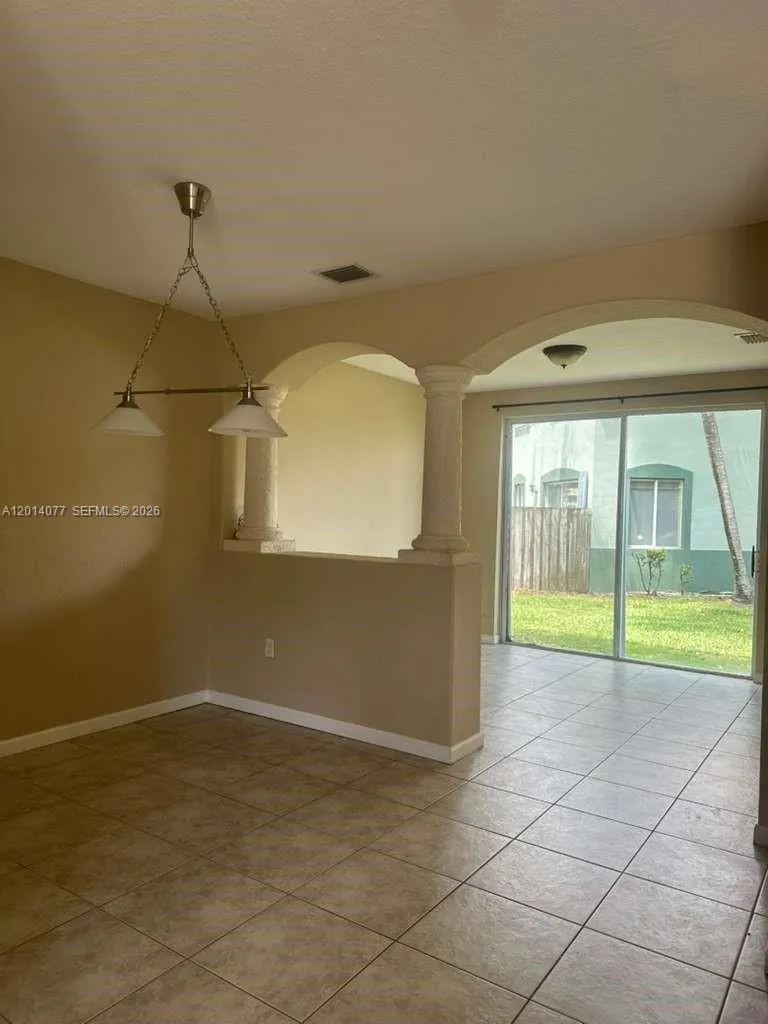 2913 SE 15th Rd # 64, Homestead FL 33035