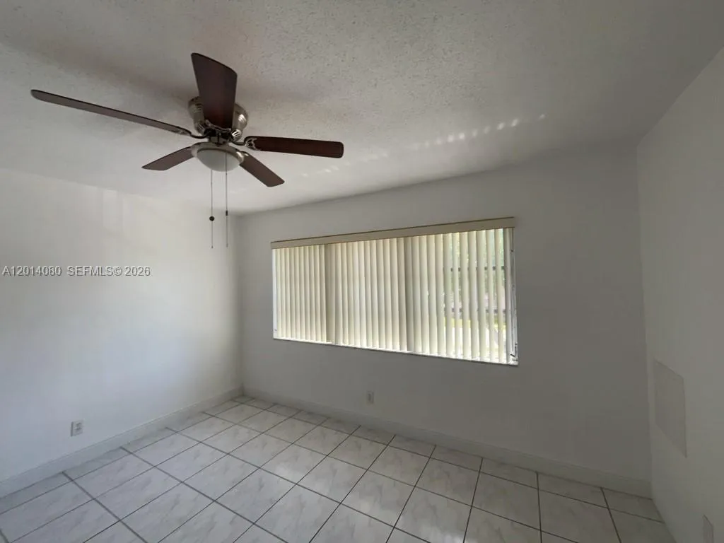 1431 S 14th Ave # 216, Hollywood FL 33020