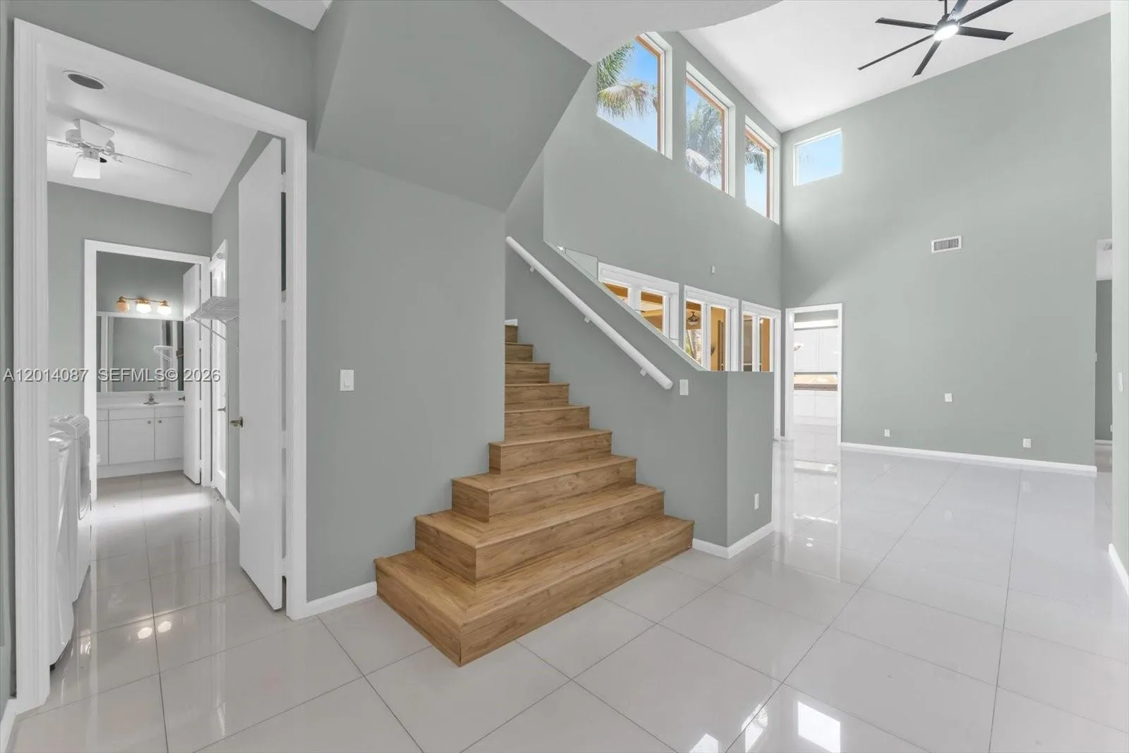 3728 NE 208th Ter, Aventura FL 33180