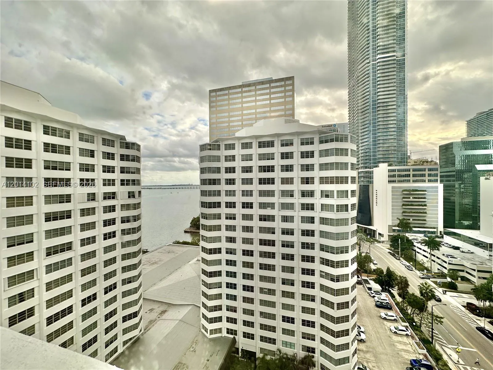 825 Brickell Bay Dr # 1751, Miami FL 33131