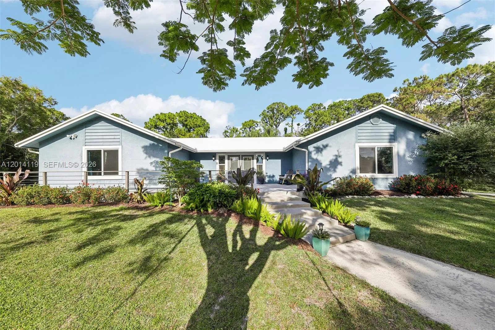 15698 N 77th Trl N, Palm Beach Gardens FL 33418