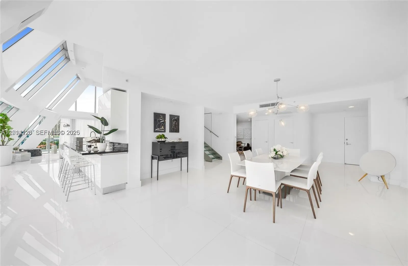 2950 NE 188th St # 547, Aventura FL 33180