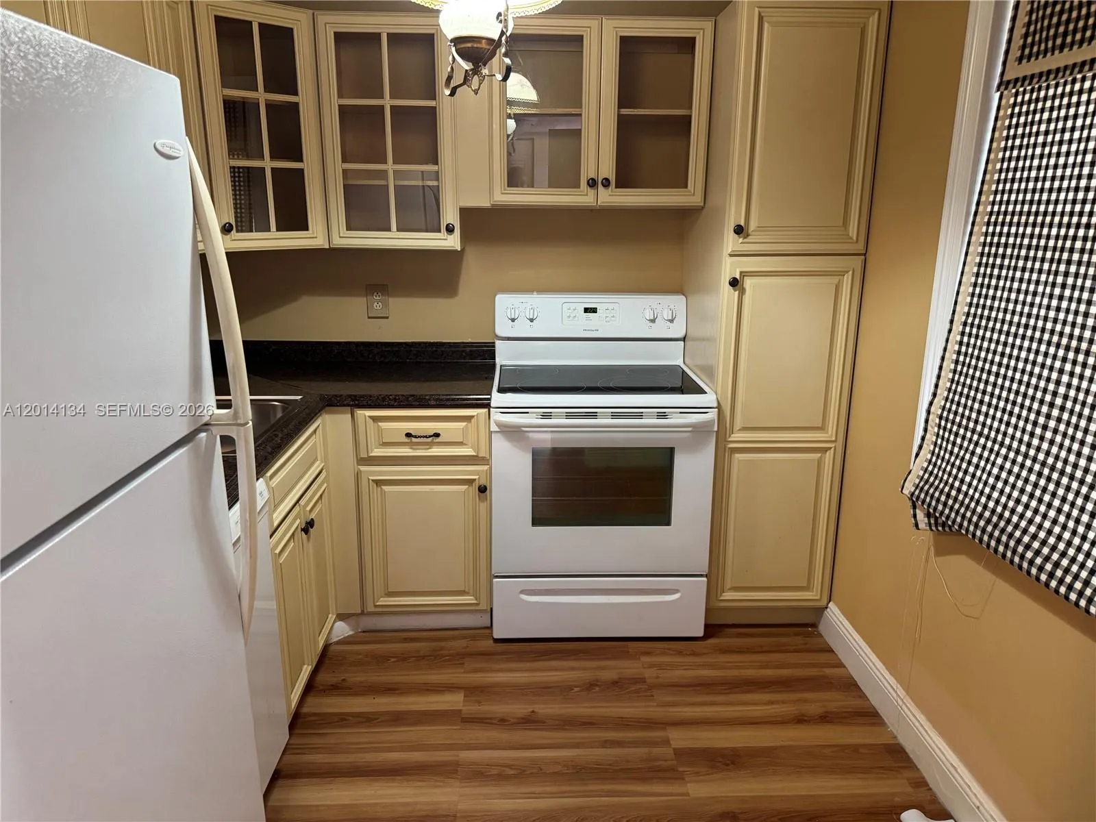 3774 Inverrary Blvd # 106P, Lauderhill FL 33319