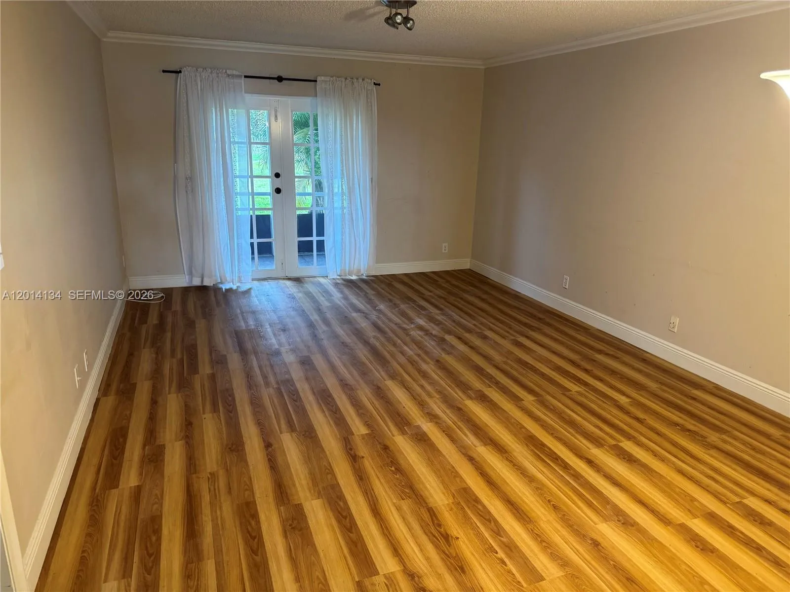 3774 Inverrary Blvd # 106P, Lauderhill FL 33319