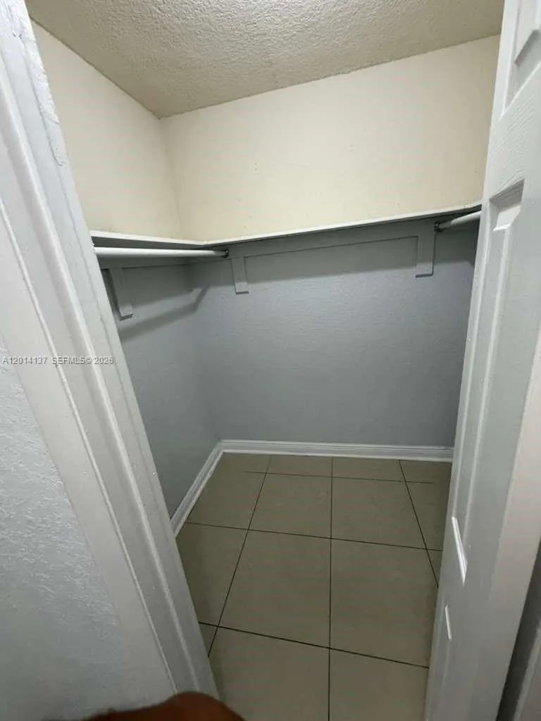575 W 69th St # 203, Hialeah FL 33014