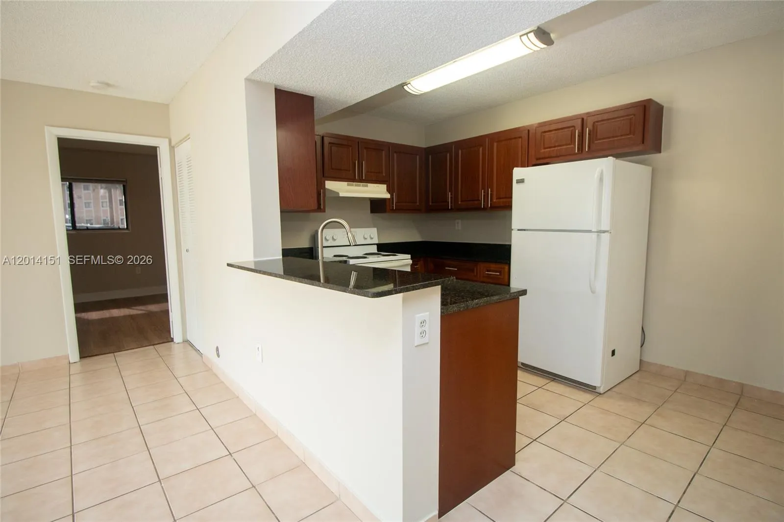9491 S Palm Cir S # 101, Pembroke Pines FL 33025