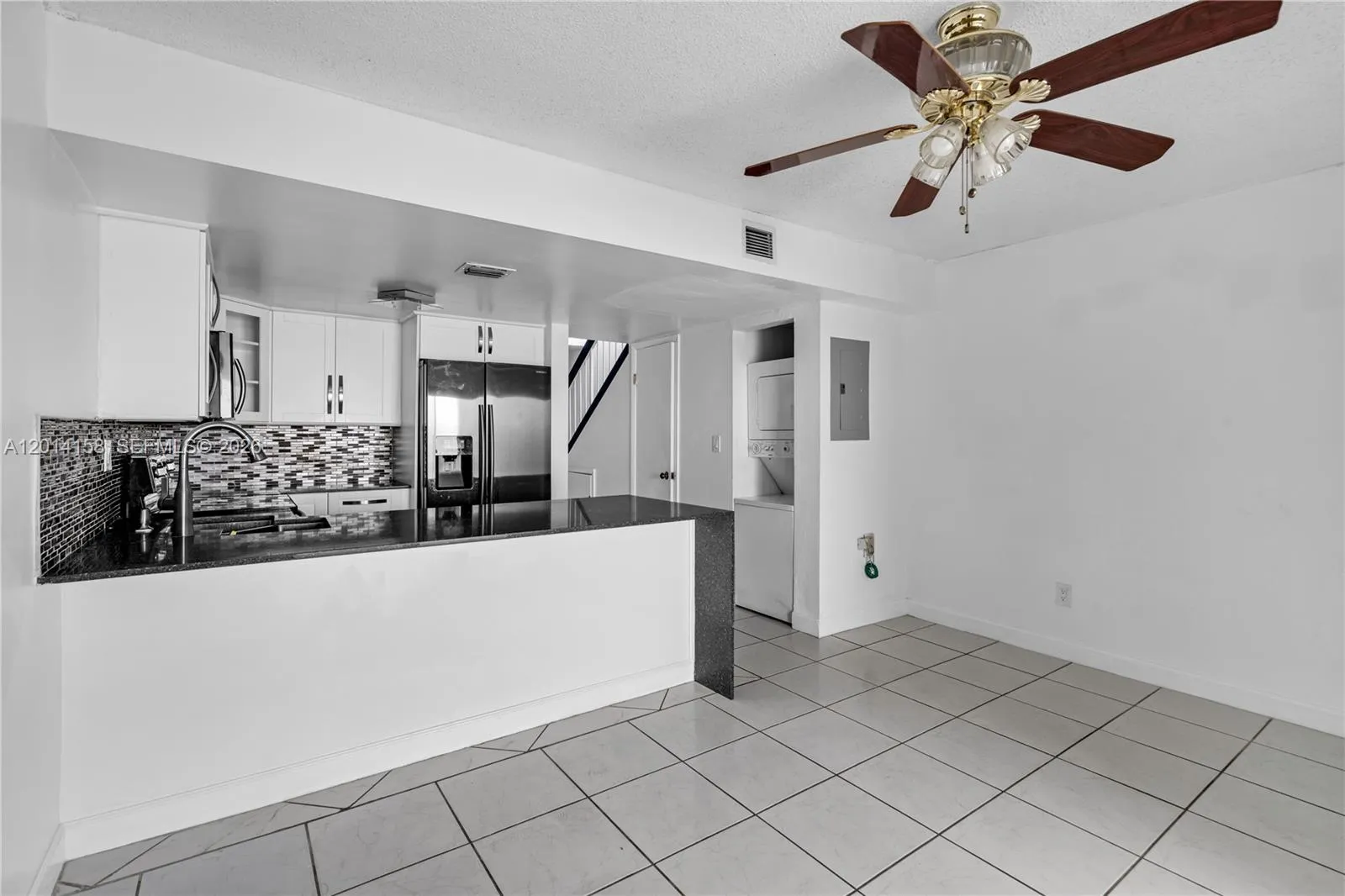 5375 W 23rd Ct # 10, Hialeah FL 33016