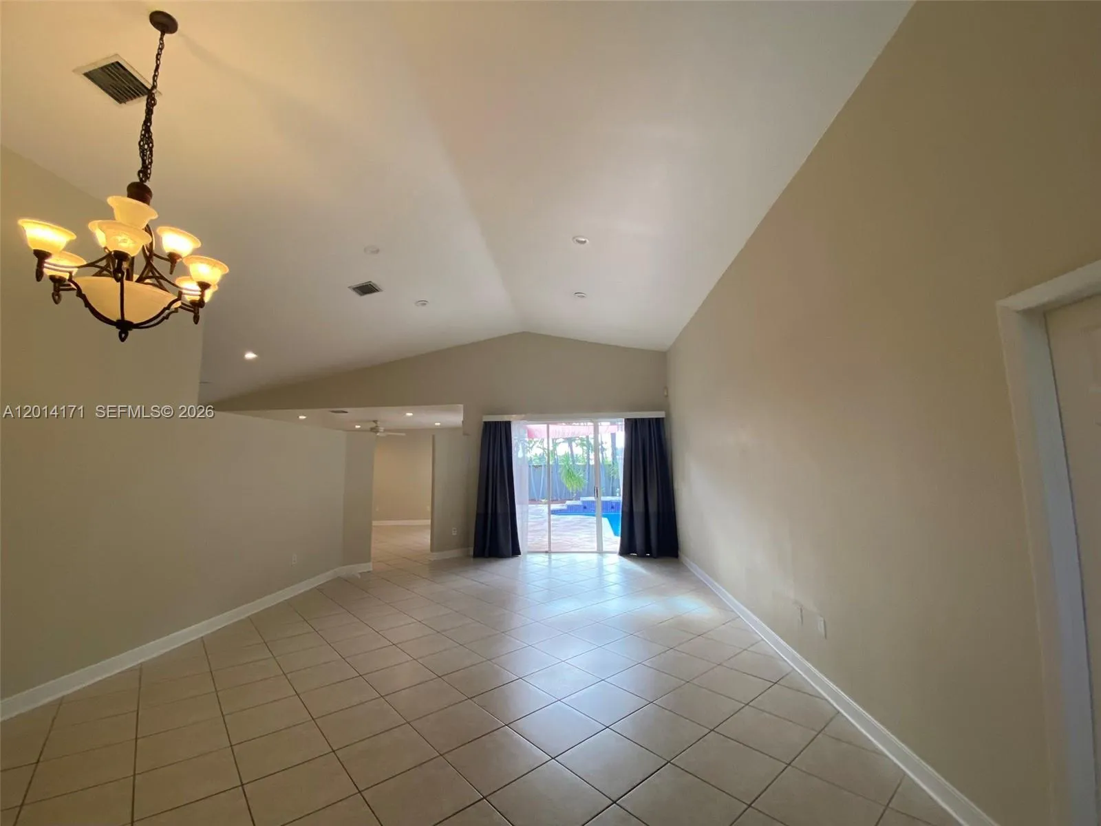1210 S 13th Ave, Hollywood FL 33019