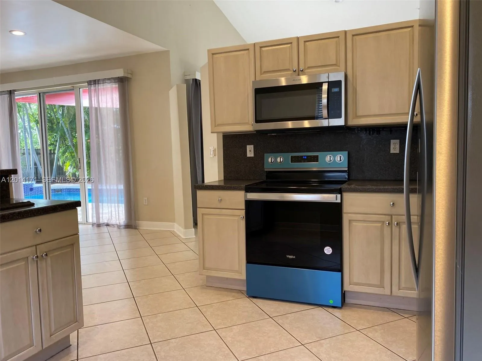 1210 S 13th Ave, Hollywood FL 33019
