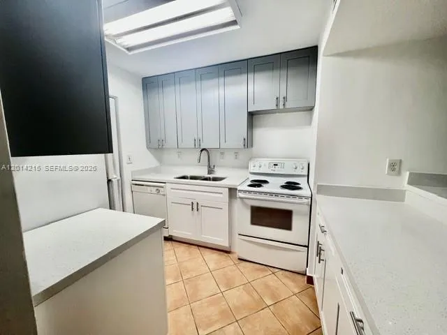 10755 SW 108th Ave # 302, Miami FL 33176