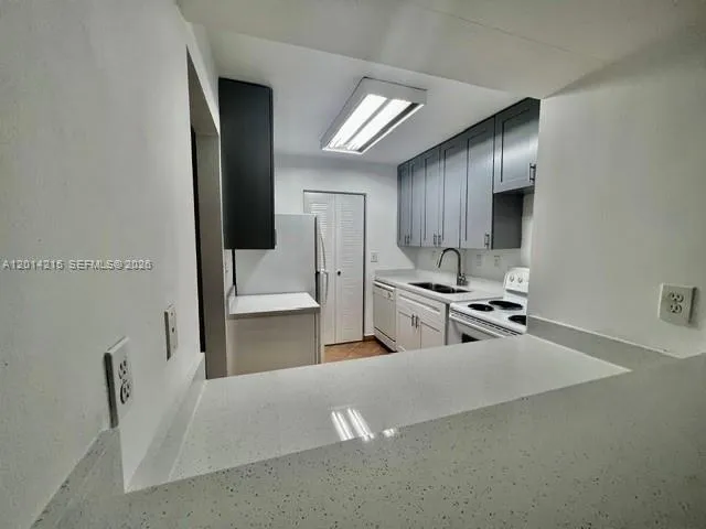 10755 SW 108th Ave # 302, Miami FL 33176