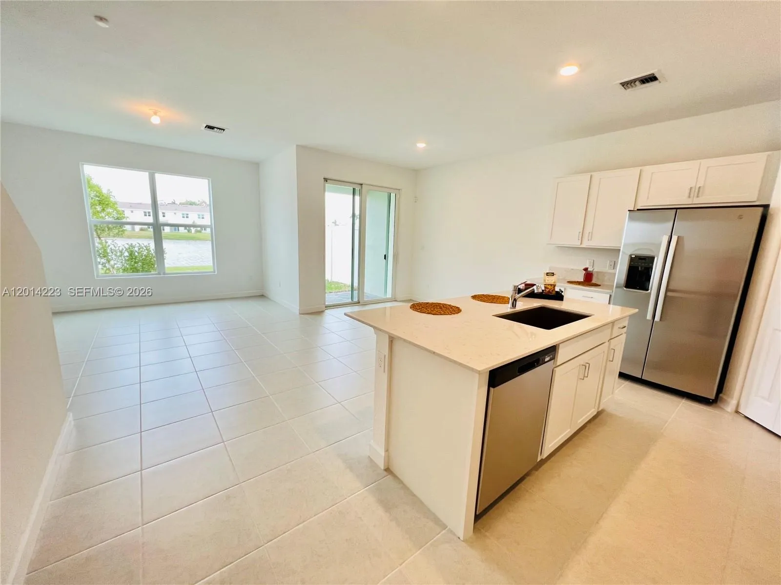 6923 Harbours Edge Ave, Lake Worth FL 33467
