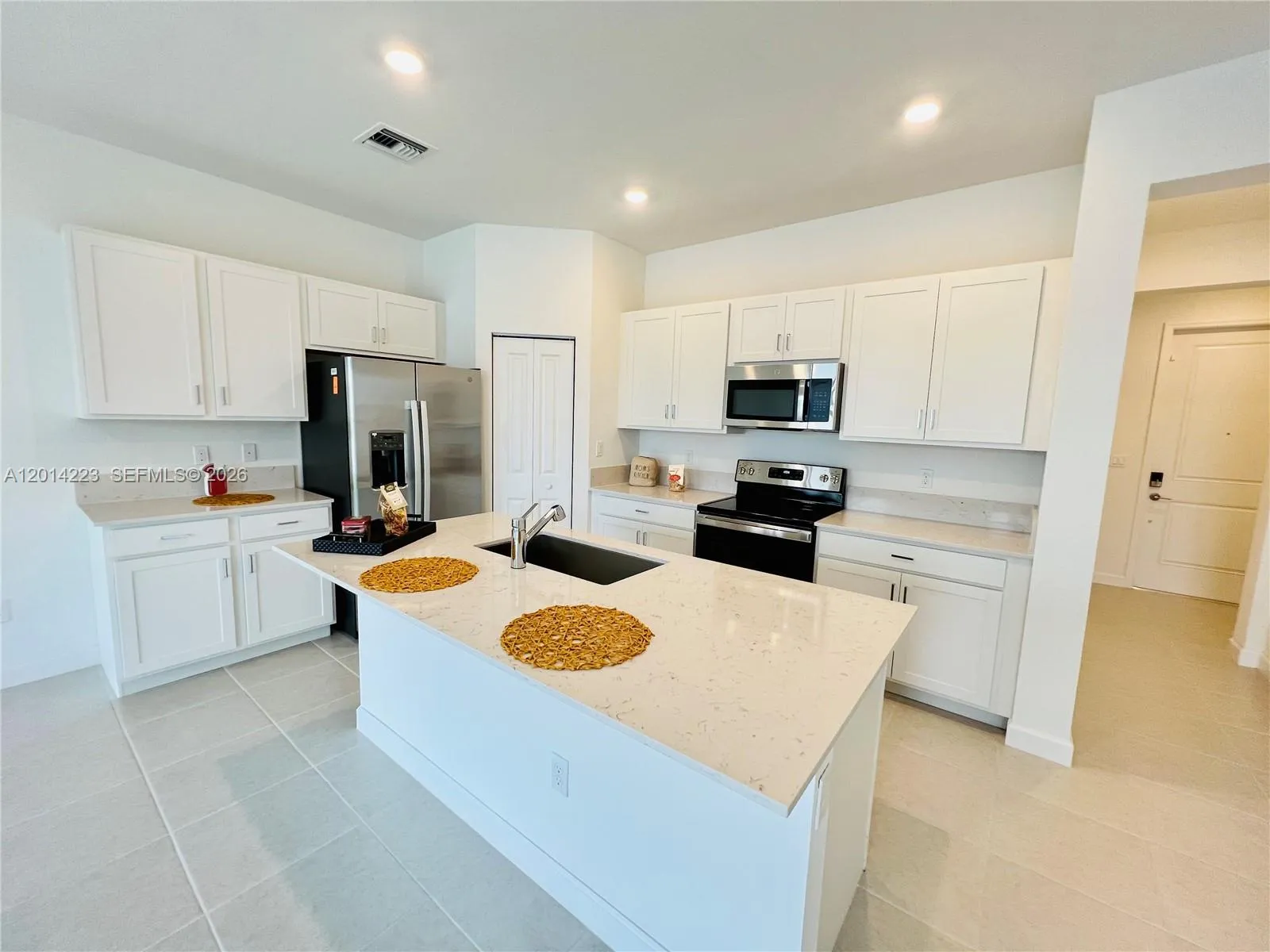 6923 Harbours Edge Ave, Lake Worth FL 33467