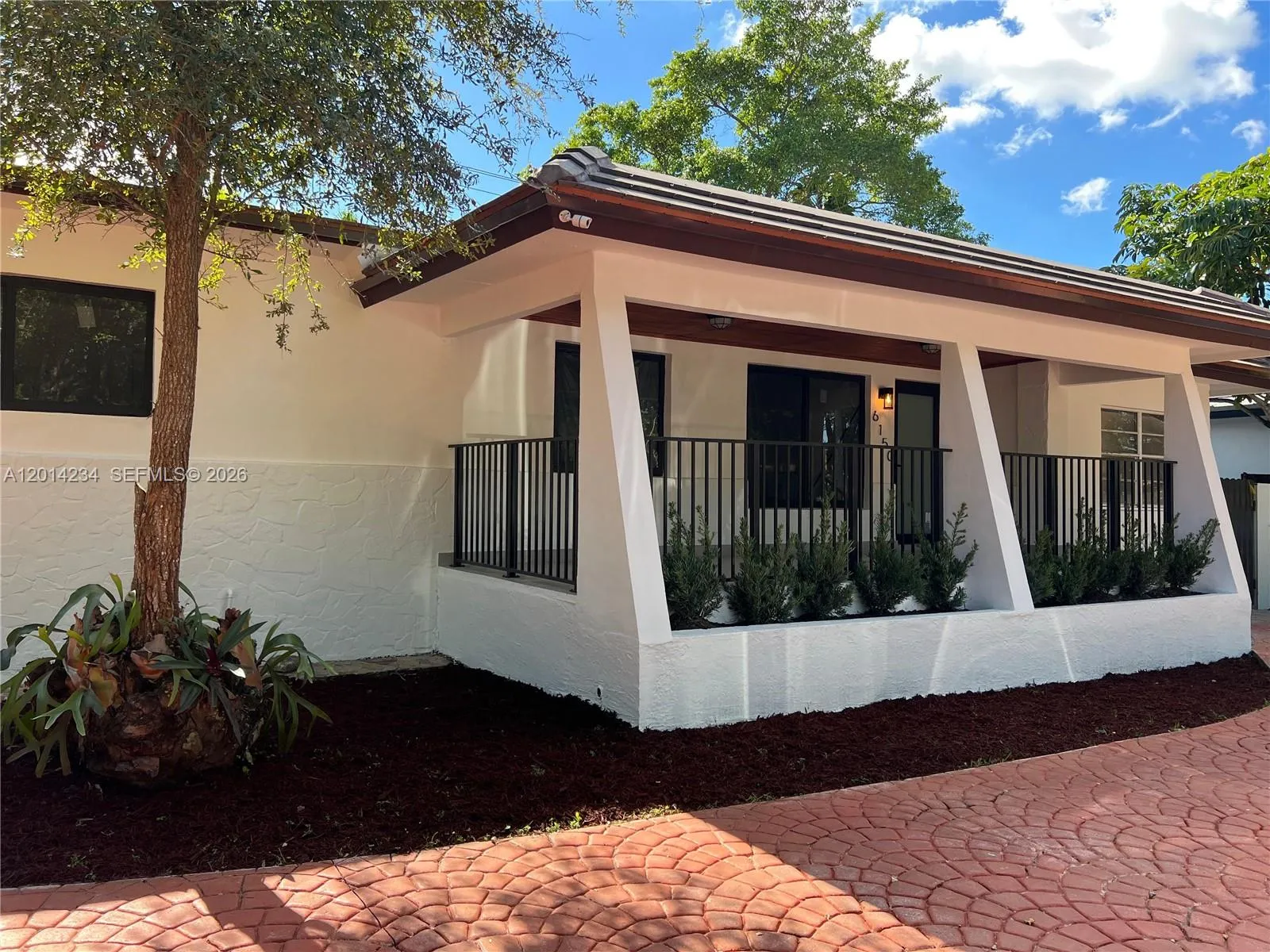6150 SW 16th St, West Miami FL 33155