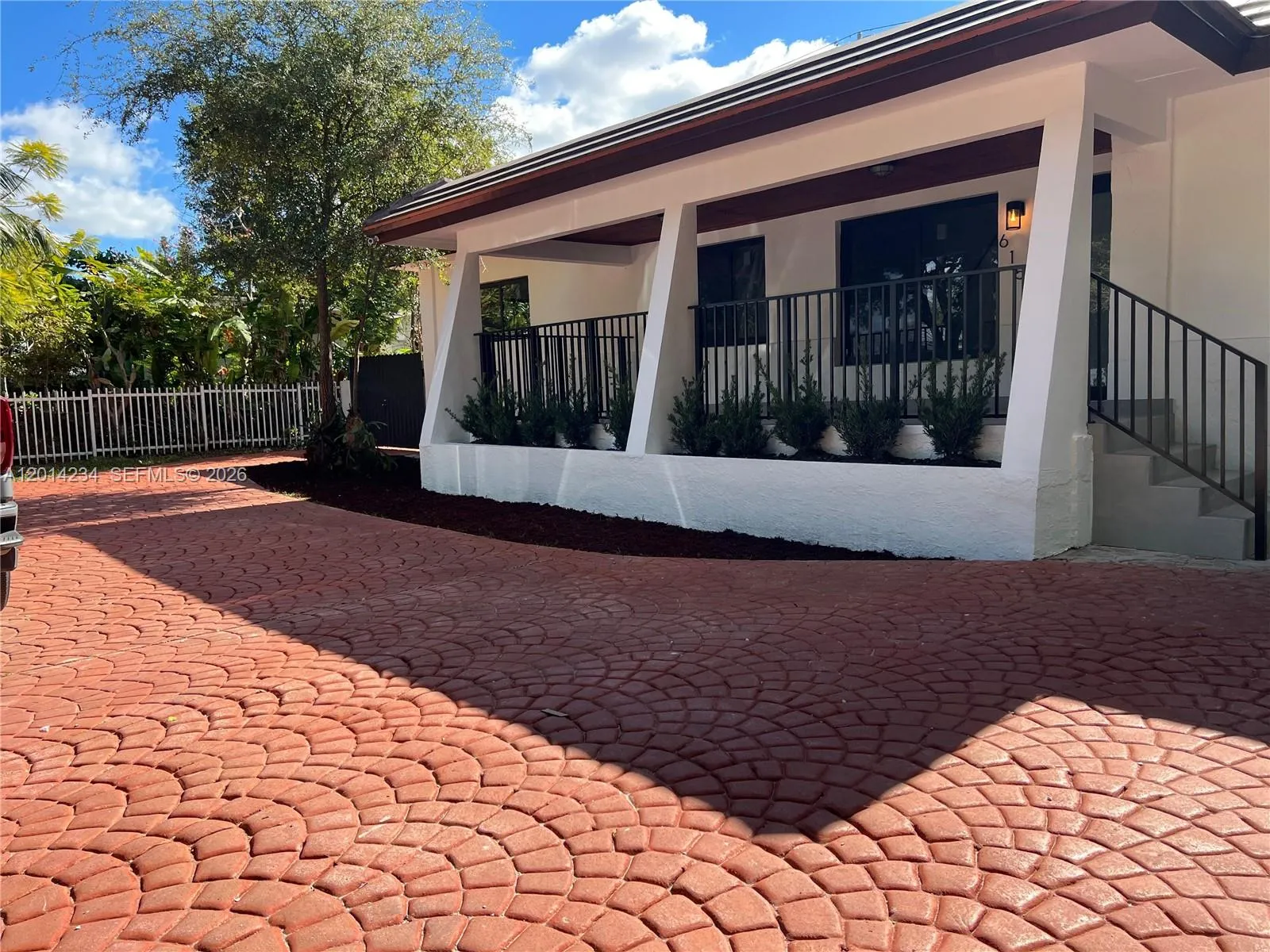6150 SW 16th St, West Miami FL 33155