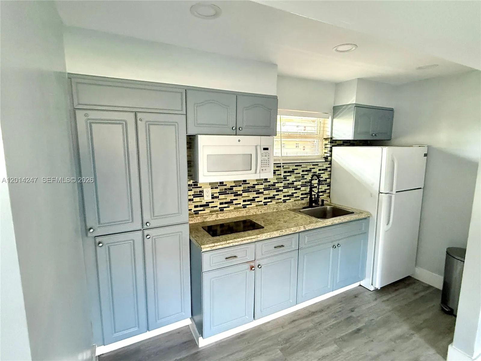 399 NW 72nd Ave # 210, Miami FL 33126