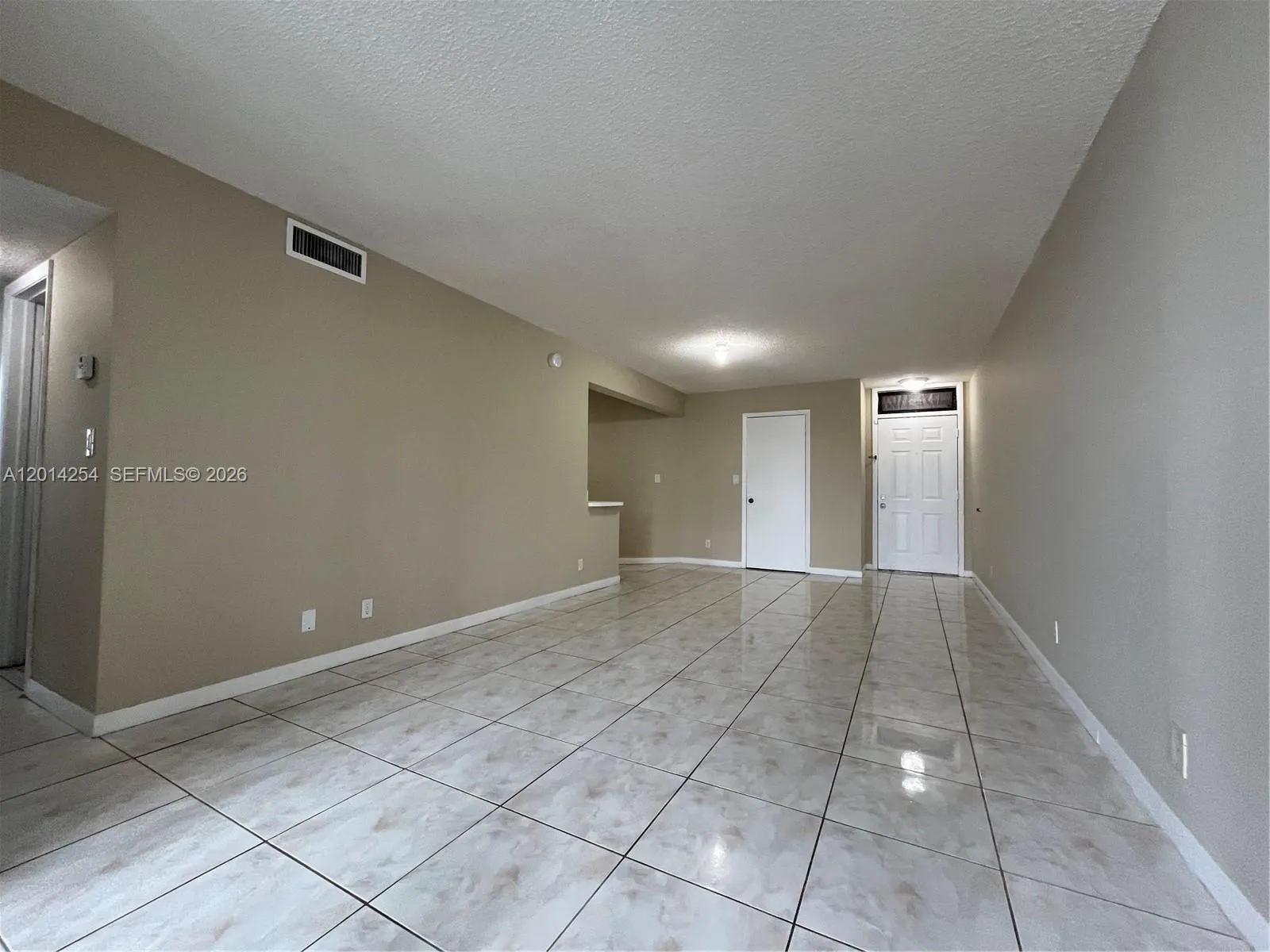 212 Lake Pointe Dr # 209, Oakland Park FL 33309