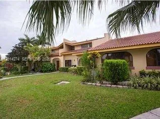 11812 SW 103rd Ln, Miami FL 33186