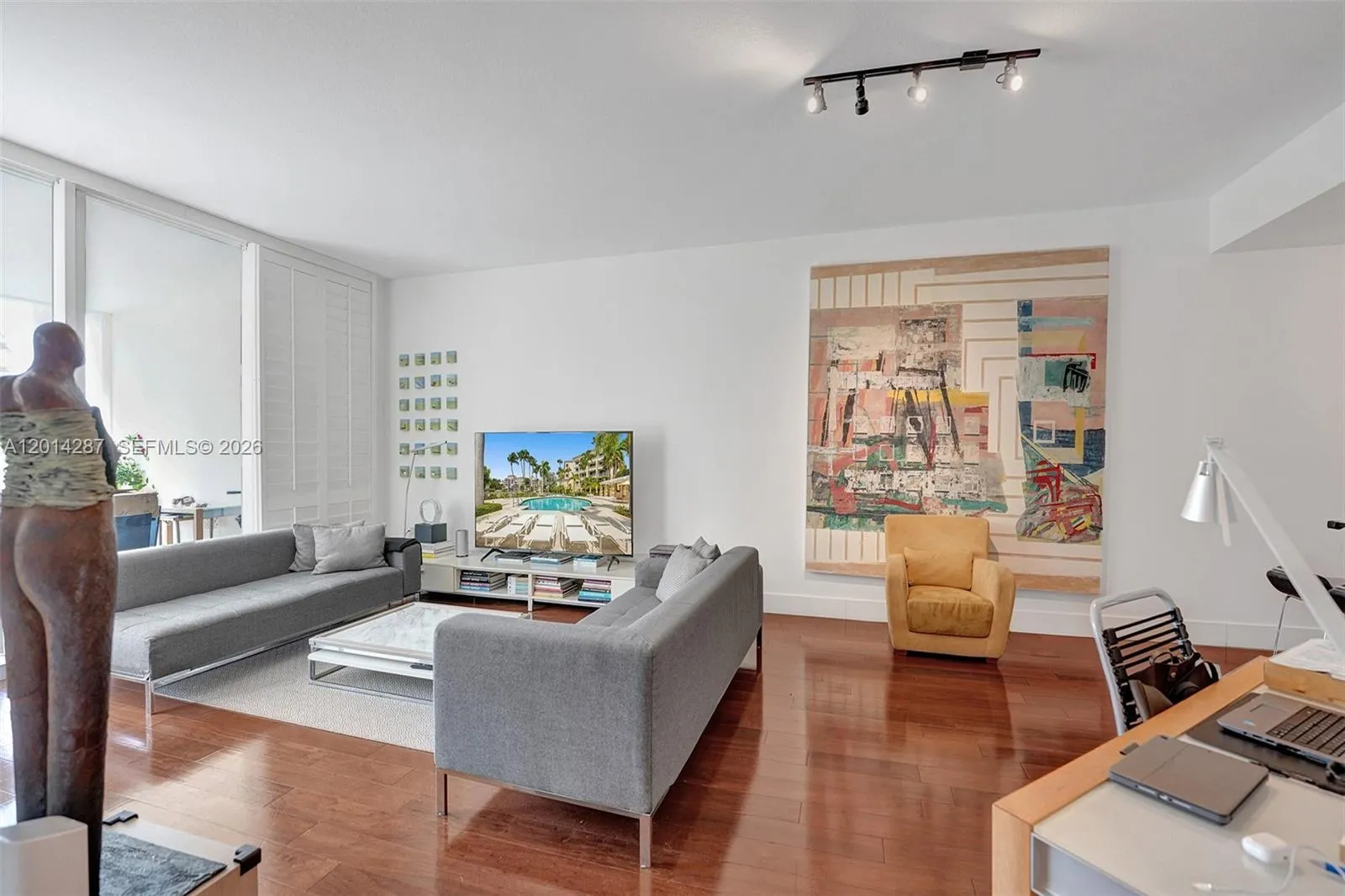 715 Crandon Blvd # 406, Key Biscayne FL 33149