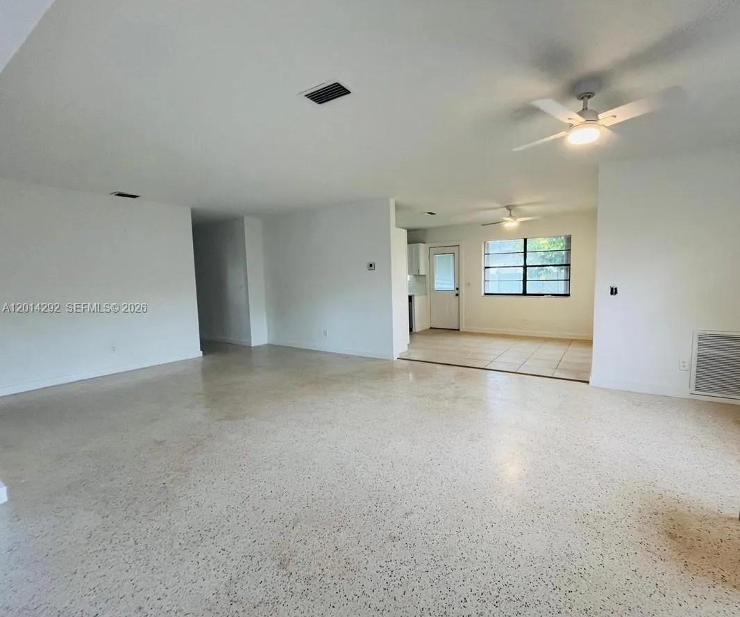 21220 NE 26th Ave # 0, Miami FL 33180