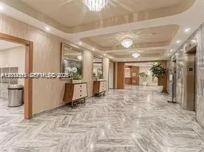 5401 Collins Ave # 932, Miami Beach FL 33140
