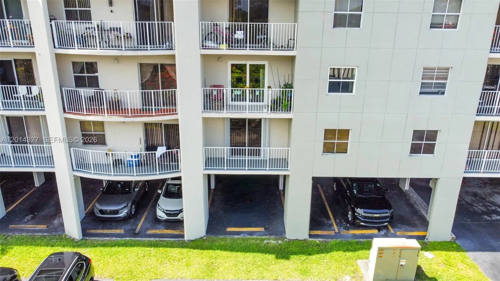 8200 SW 210th St # 103, Cutler Bay FL 33189