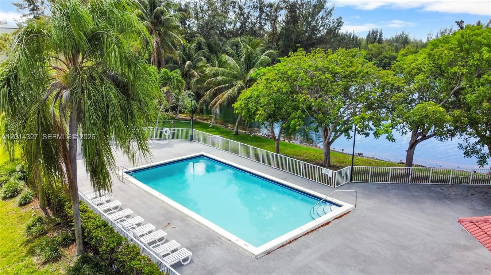8200 SW 210th St # 103, Cutler Bay FL 33189