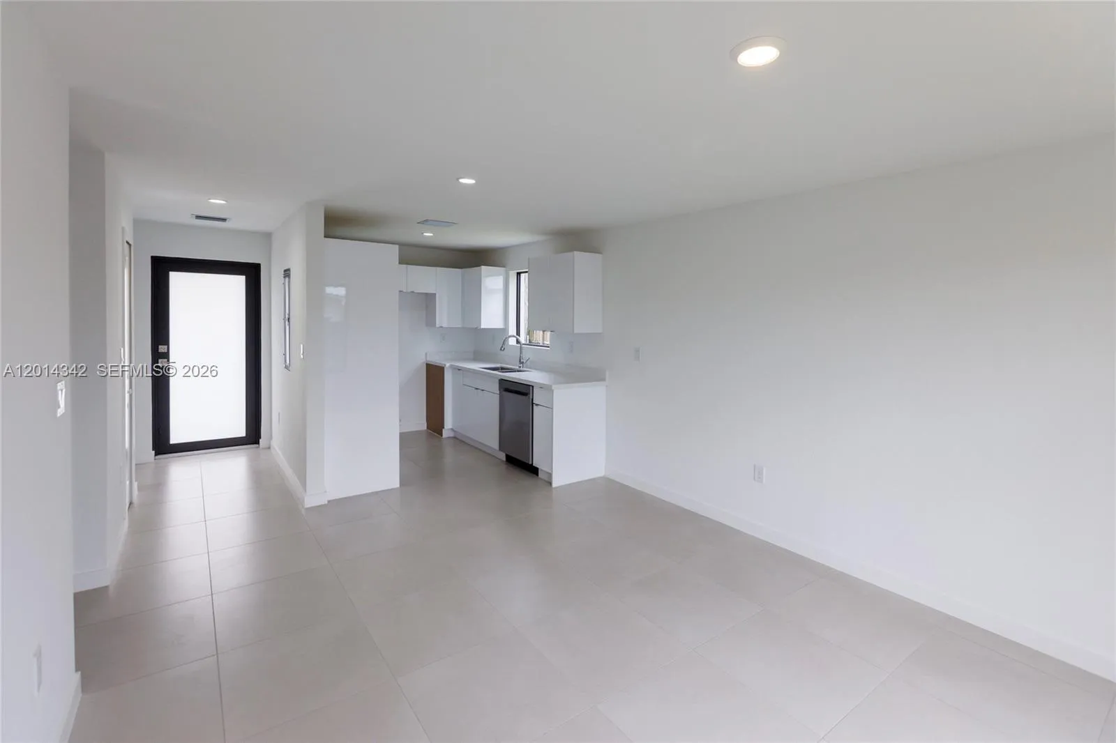 9155 NW 32 Ave, Miami FL 33147