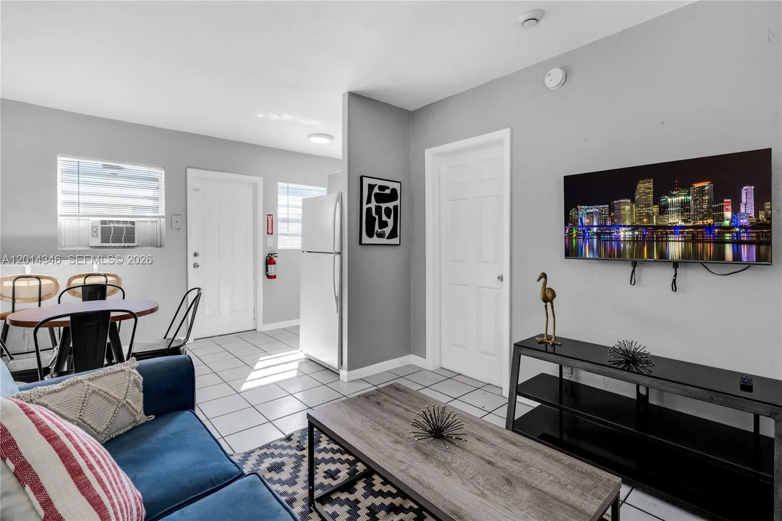 105 SW 5th Ct # 2, Dania Beach FL 33004