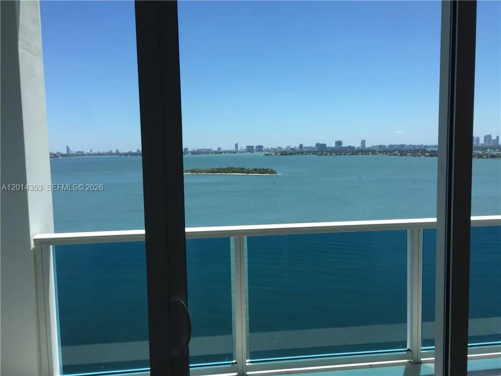 725 NE 22nd St # 16D, Miami FL 33137