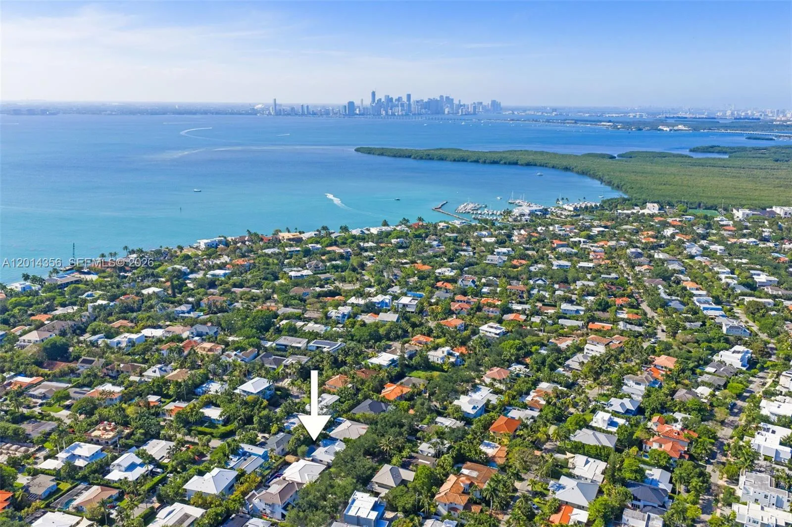 512 Warren Ln, Key Biscayne FL 33149