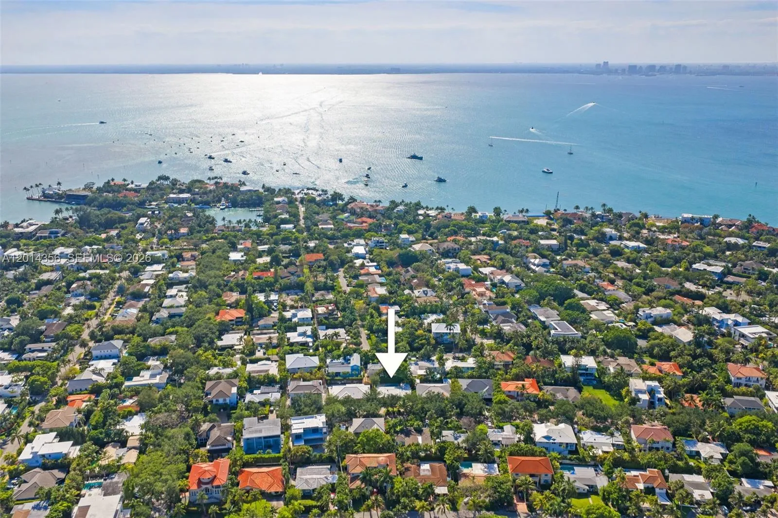 512 Warren Ln, Key Biscayne FL 33149