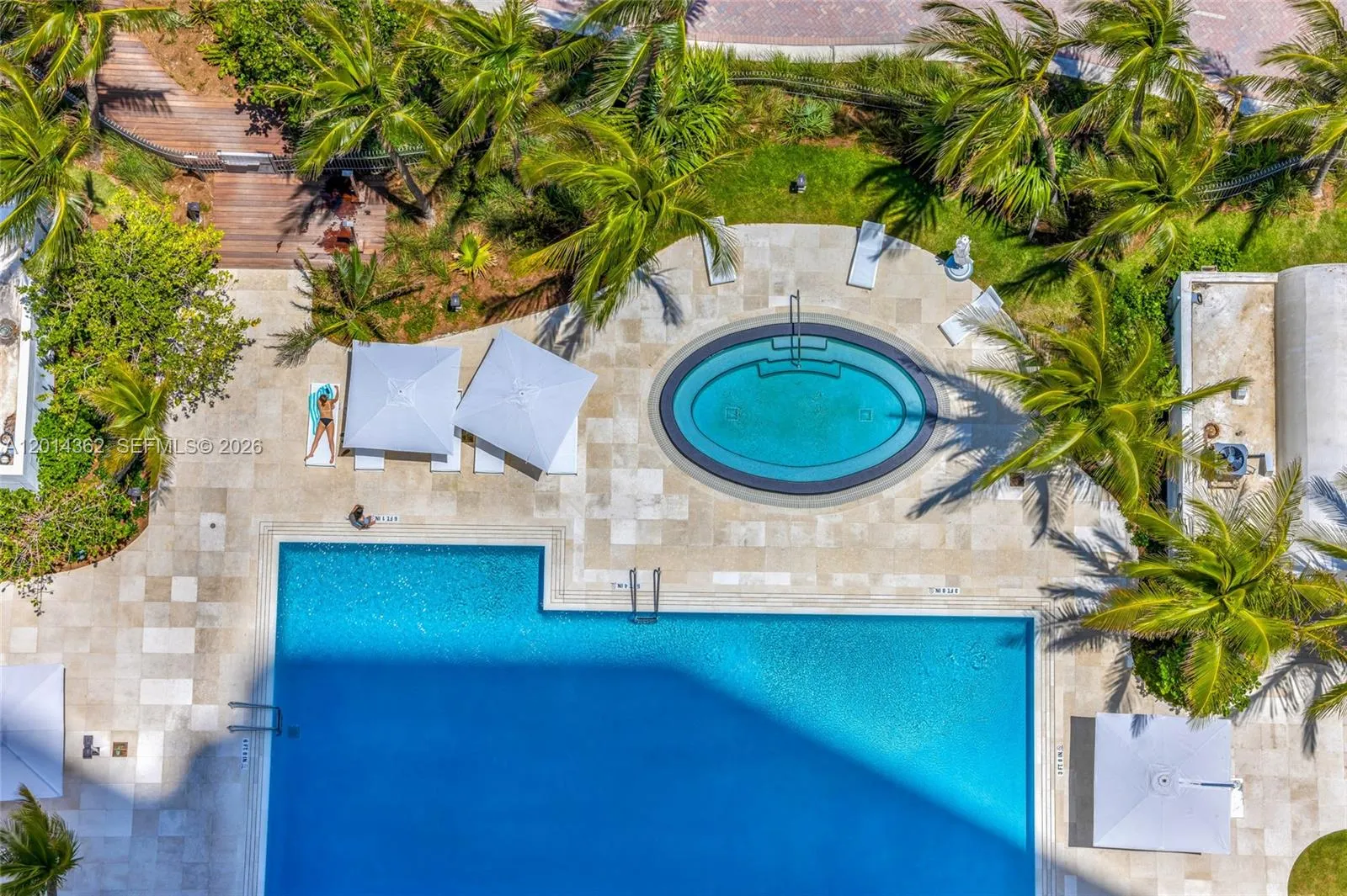 6365 Collins Ave # 3202, Miami Beach FL 33141