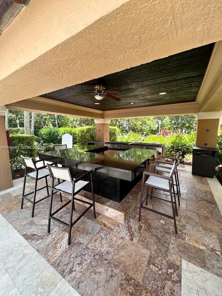 19655 E Country Club Dr # 6106, Aventura FL 33180