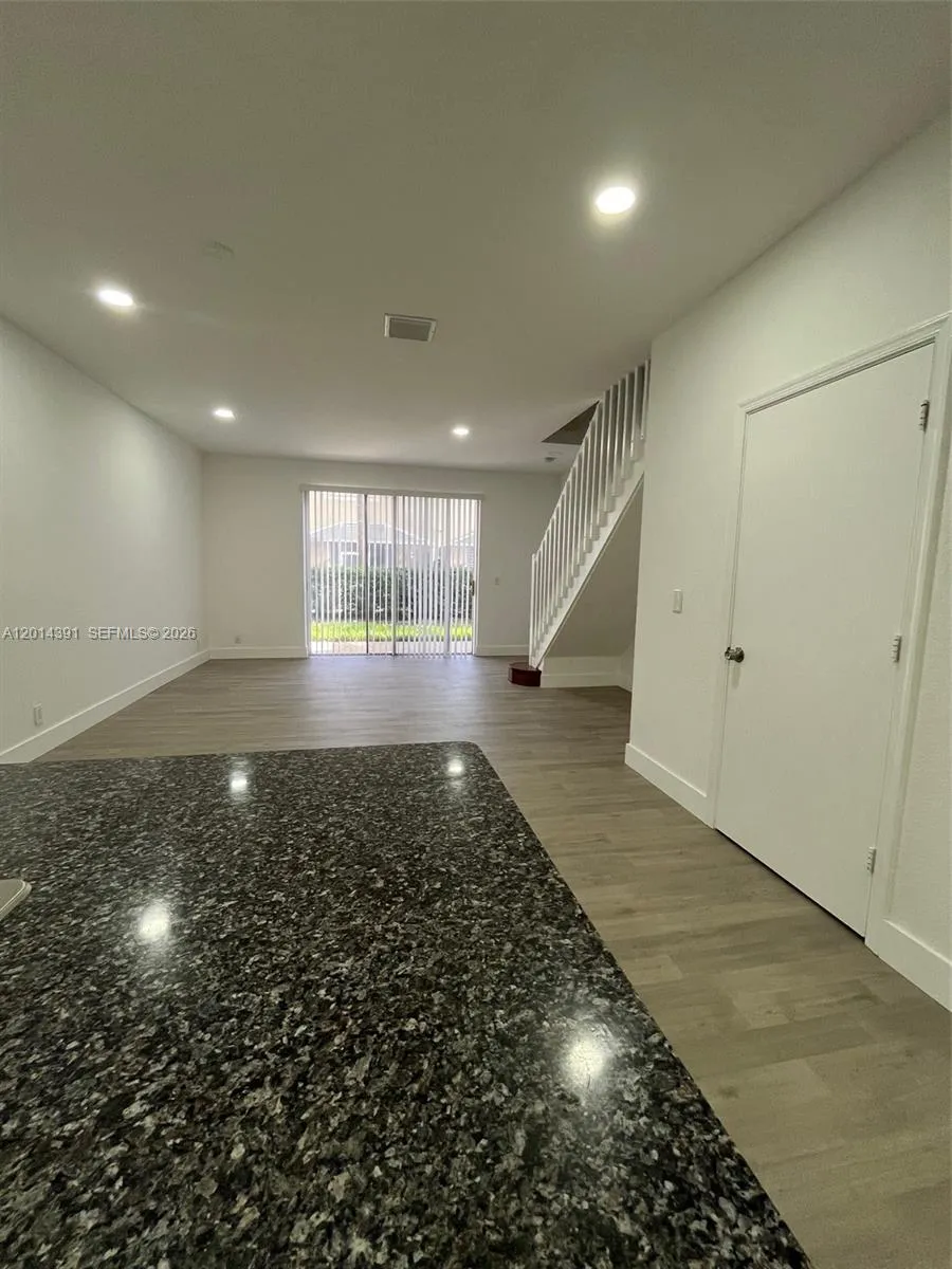 2216 Ensenada Ter, Weston FL 33327