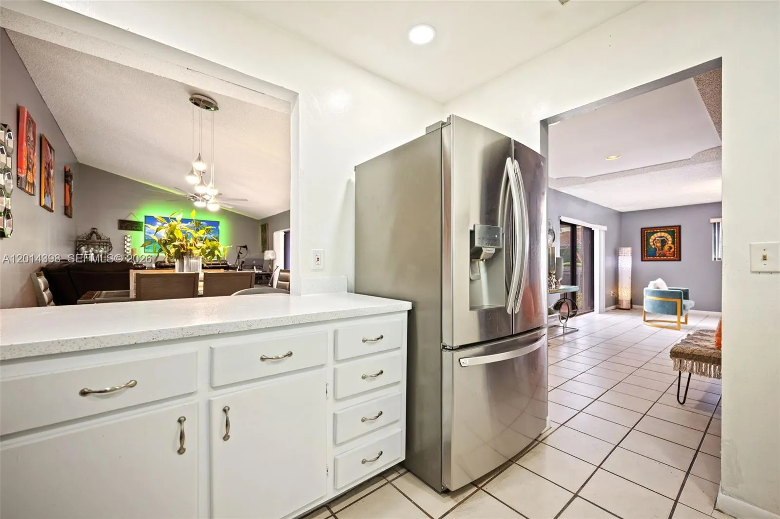 4582 Holly Lake Dr, Lake Worth FL 33463