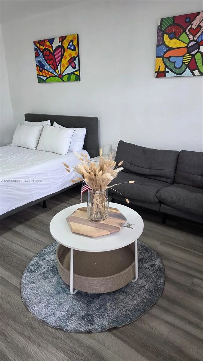 761 Euclid Ave # 4, Miami Beach FL 33139