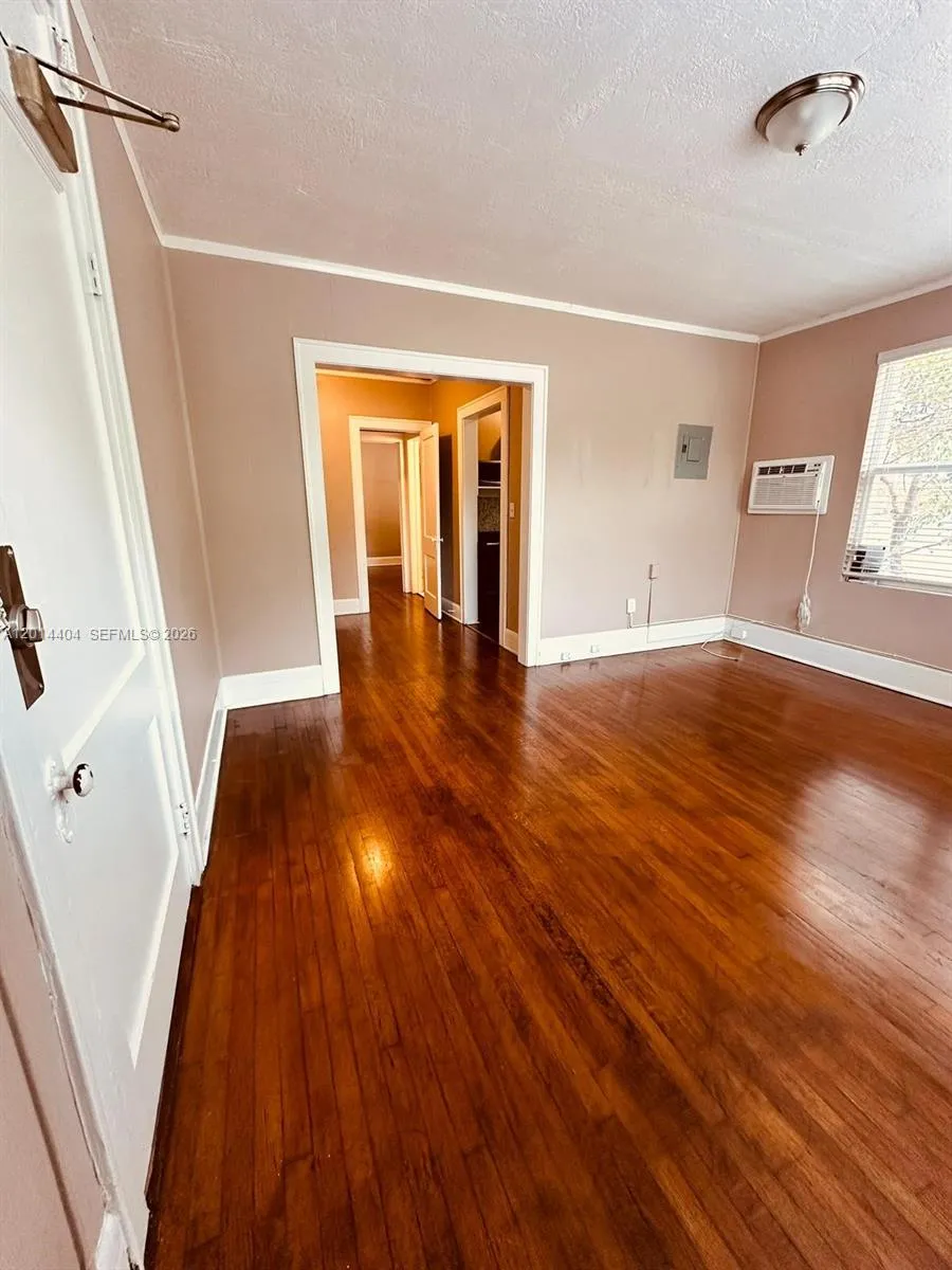 344 Mendoza Ave # 3, Miami FL 33134