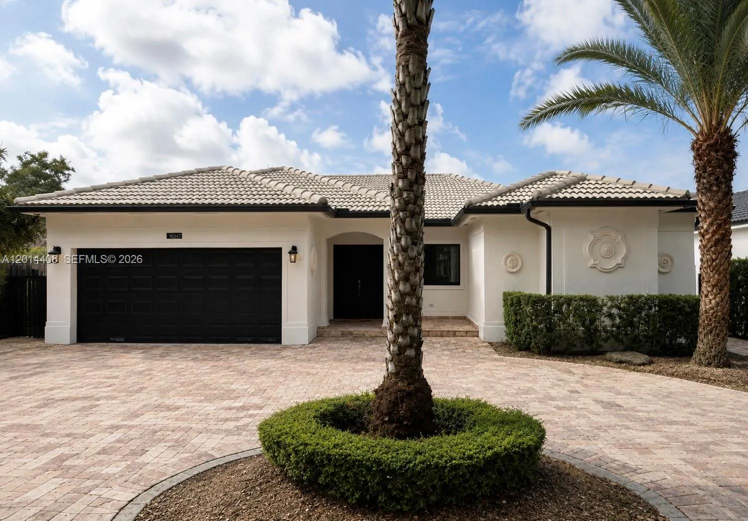 16347 NW 88th Pl, Miami Lakes FL 33018