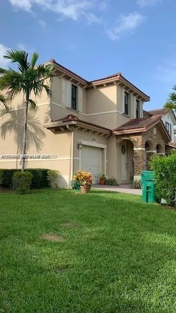 8879 SW 227th Ter, Cutler Bay FL 33190