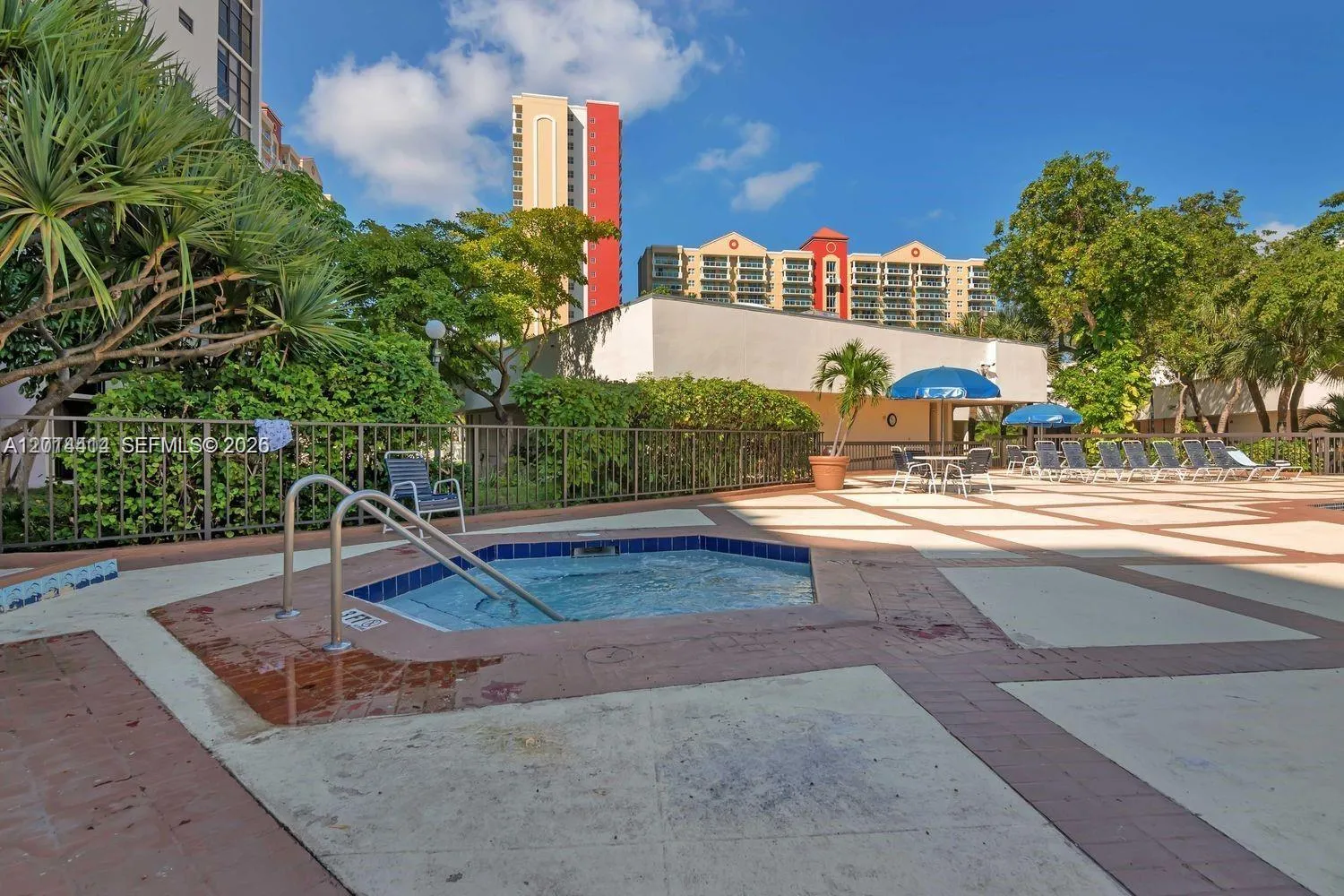 17021 N Bay Rd # 322, Sunny Isles Beach FL 33160