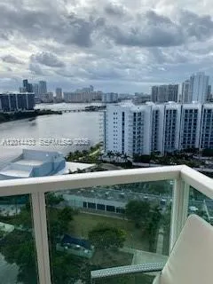 3330 NE 190th St # 1816, Aventura FL 33180