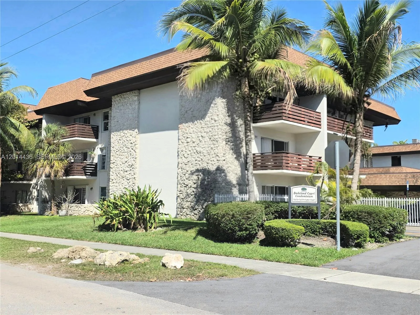 7477 SW 82nd St # C115, Miami FL 33143